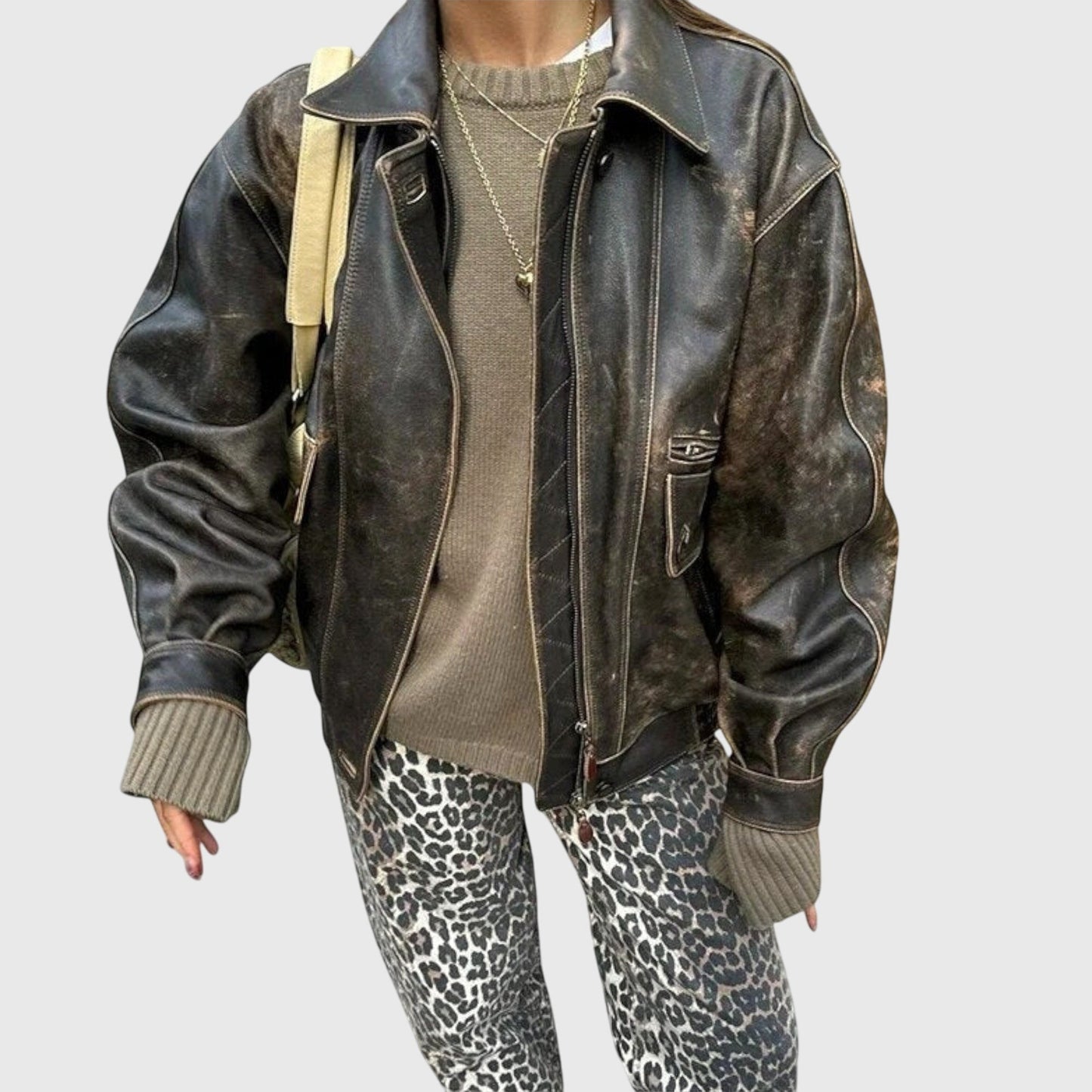 Chandra - Retro Leopard Print Jeans for Every Occasion